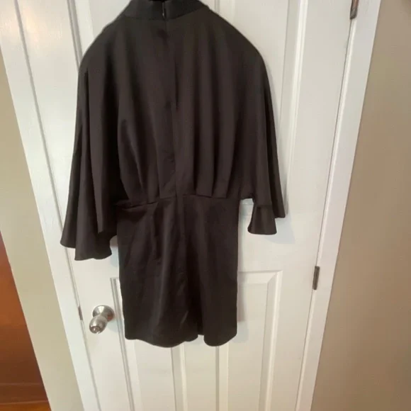 Dynamite dresses - Picture 6 of 17